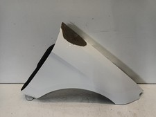 Mercedes-Benz GLE Vorderflügel rechts 2015-2018 OM642.826 Mercedes-Benz GLE Vorderflügel rechts 2015-2018 OM642.826