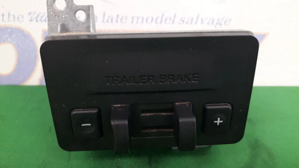 13 MÓDULO DE CONTROL DESLIZANTE DE REMOLQUE FORD F150 Foto 3 de 4