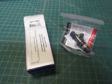 1 – CARQUEST A211-1803 for Chevrolet GMC 5.3L 6.0L Remanufactured Fuel Injector