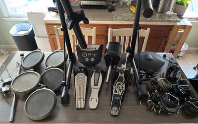 ROLAND TD-6 V-Drum Kit Electronic Upgraded Frame Cables Pads Speaker Tama Pedal