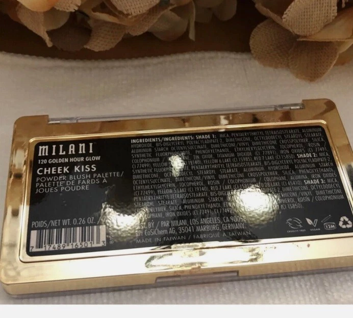 Paleta de rubor en polvo Milani Powder 120 Golden Hour Glow Cheek Kiss  Foto 3 de 3