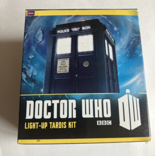 Doctor Who, Light-Up Tardis Kit, Neu Open Box