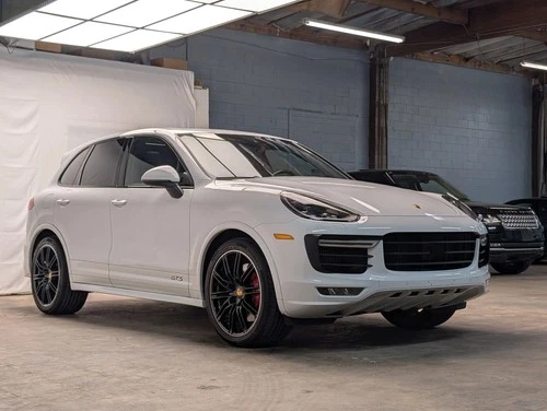 2016 Porsche Cayenne GTS Sport Utility 4D Image 1 of 2