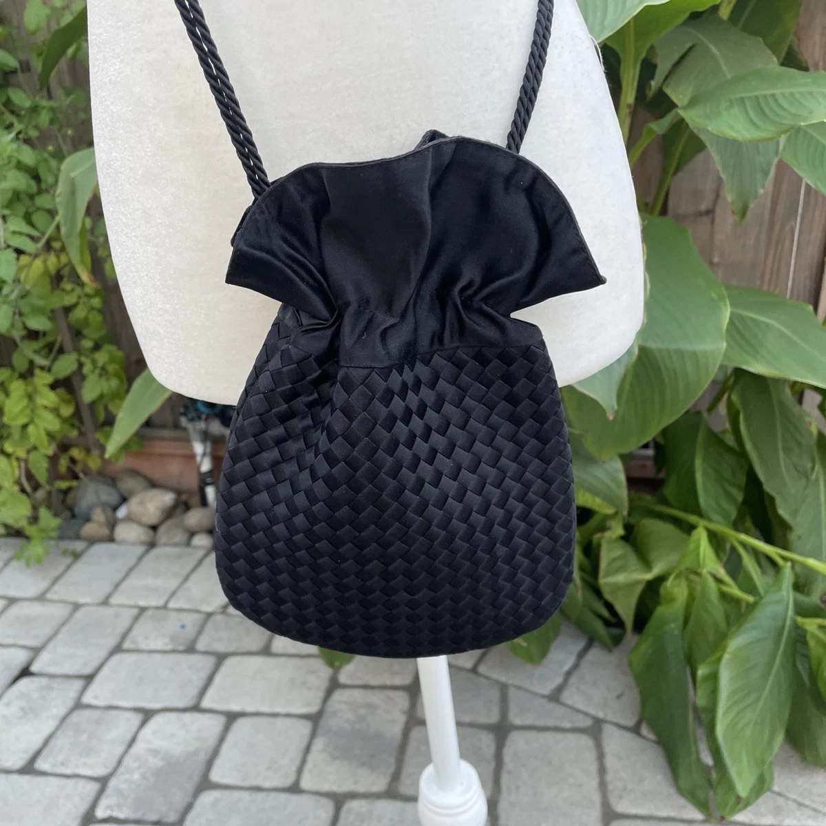 BOTTEGA VENETA ボッテガヴェネタ サテン パーティーバッグ Bottega Veneta Satin Exterior Party/Cocktail Bags & Handbags for