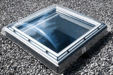 VELUX ISD 100100 0010A Clear Polycarbonate Dome Cover 100 x 100 cm RRP - £349.00