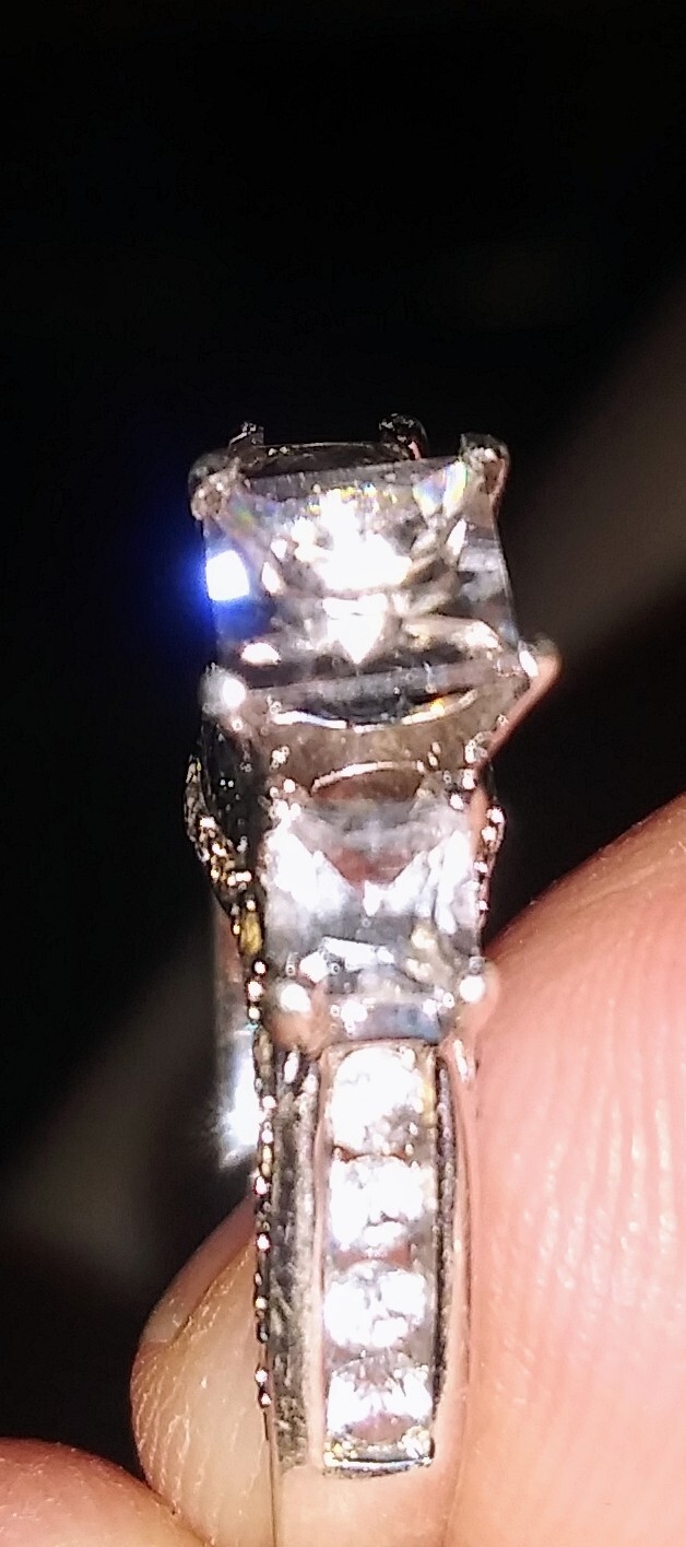 White Sapphire And White Zircon Sterling Silver Engagement Ring Size 8 Pre-owned