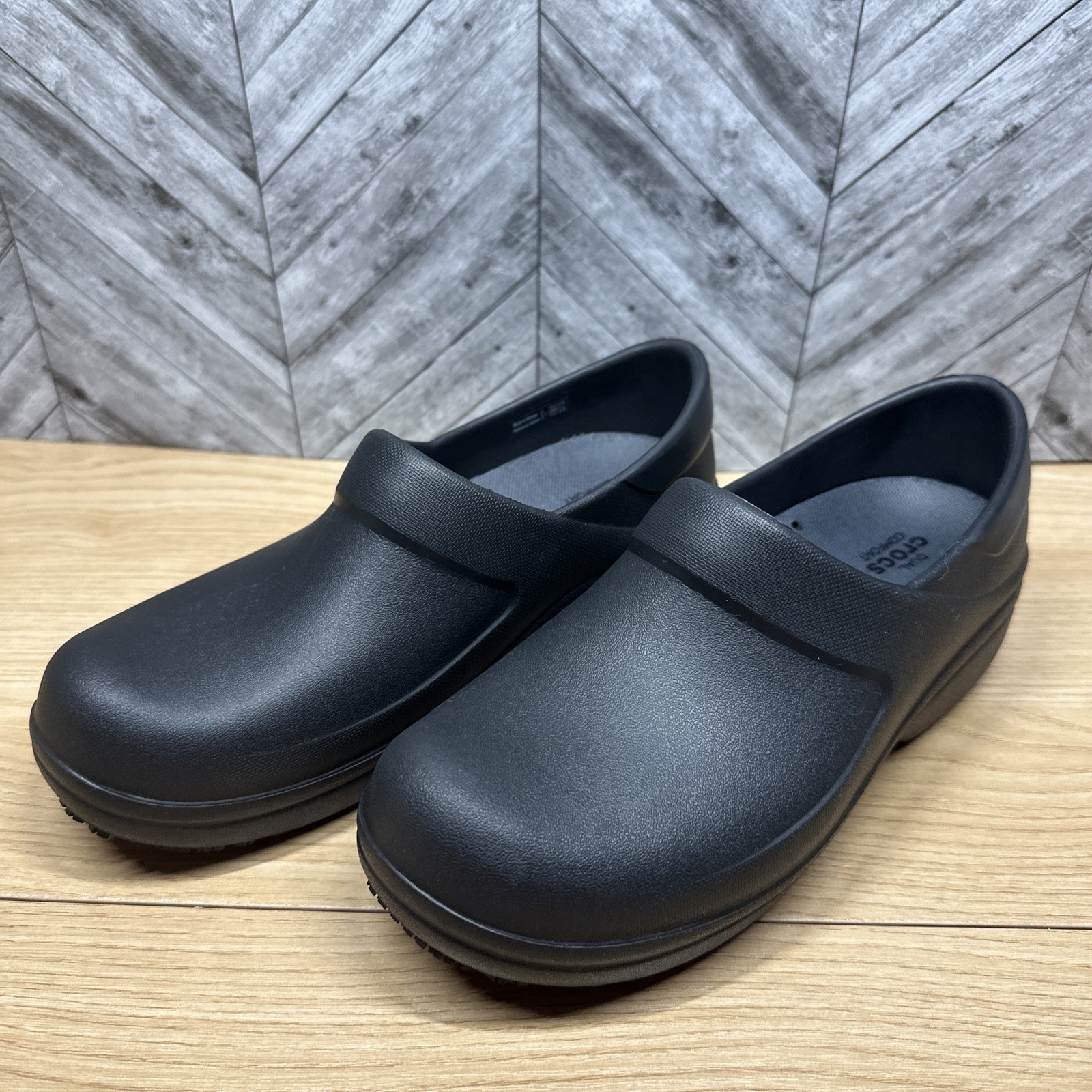 Crocs Shoes Womens Sz 7 Black Neria Pro II Dual Comfort Slip Resistant Work Clog