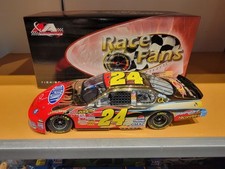 2007 AUTOGRAPHED Jeff Gordon  24 Dupont/'57 Chevy Tribute - 1:24 Race Fans Only
