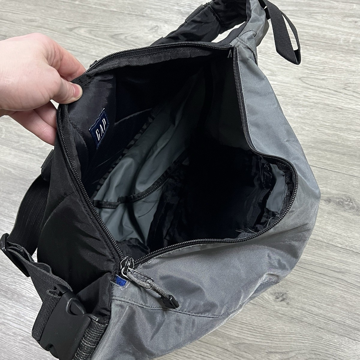 Vintage GAP Technical Sling Bag Grey Y2K Gorpcore Messenger