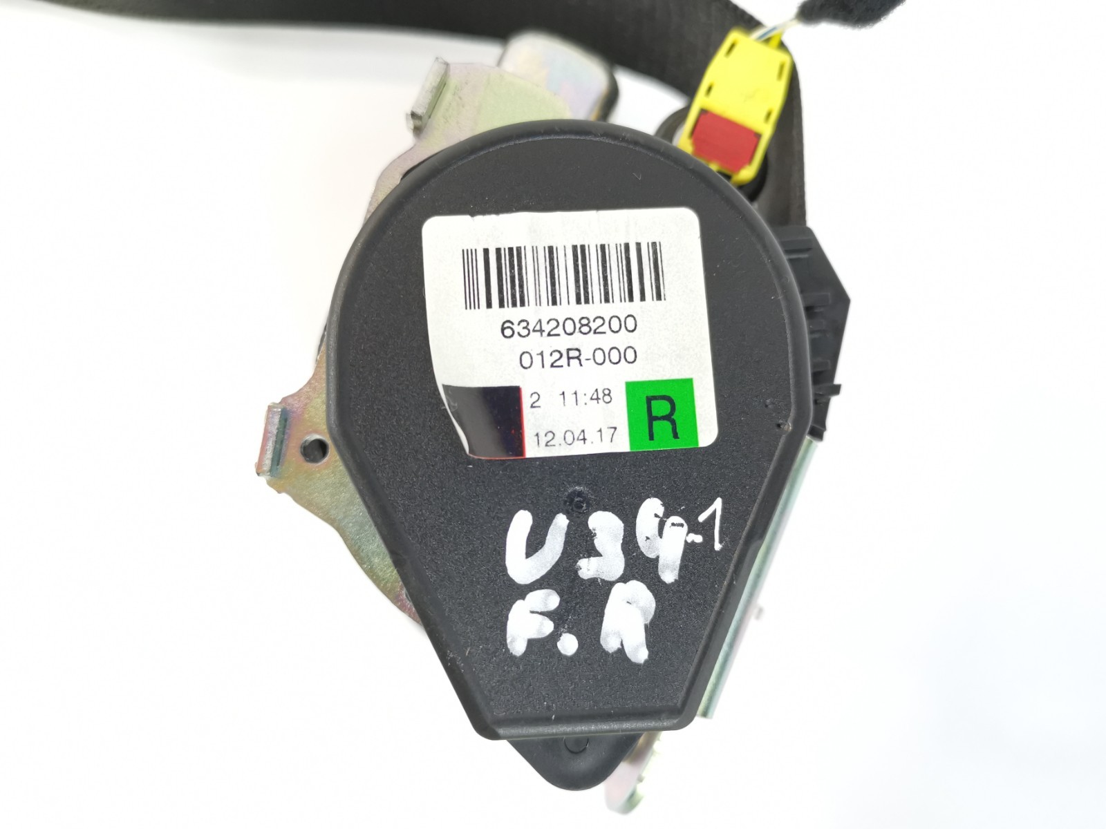 Maserati Levante 3.0 AWD 2017 Front Right Seat Belt Retractor 634208200 OEM
