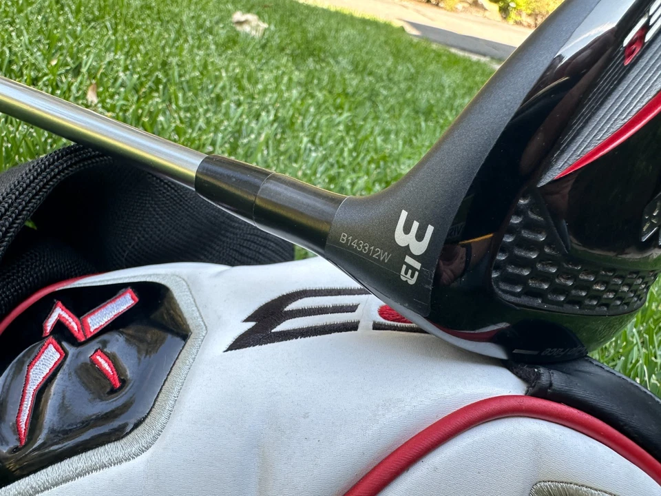 Tour Edge Exotics E8 Fairway 3/13* Madera Fujikura Pro 62 S Flex con cubierta Foto 3 de 4