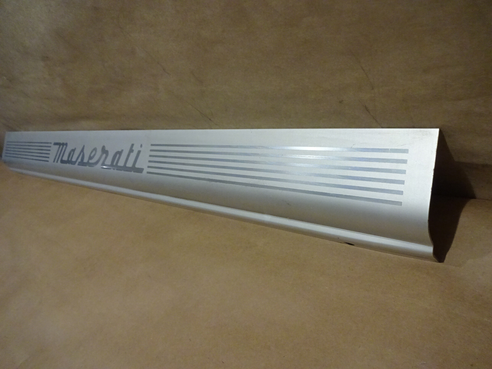 Maserati 4200 - RH Sill Plate / Under Door Moulding -P/N 386100314
