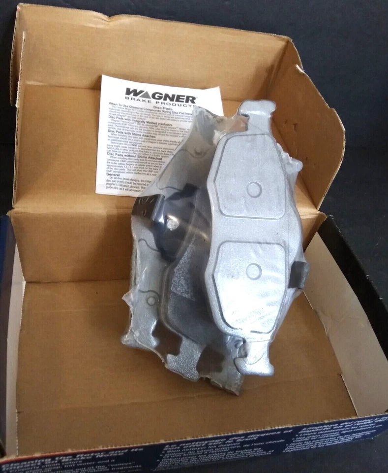 Pastillas de freno delanteras Wagner TQ MX648 semi metálicas para 99 02 Mercury Cougar y más Foto 4 de 4