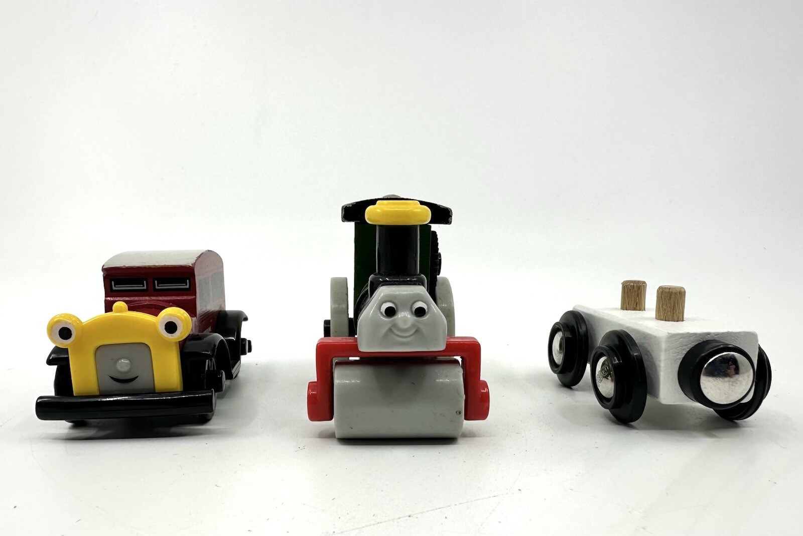 Thomas Friends Wooden Railway Train Tank Engine George Caroline & Cargo Lot x3