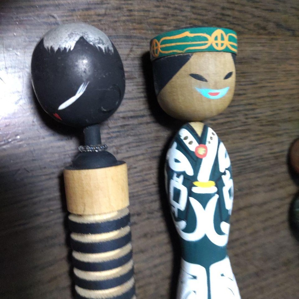 Kokeshi Doll Ainu Design 2 Piece Set Largest Approx. 12.5cm Vintage