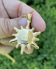 Fashion Woman 18K Gold Plated Stainless Steel Sun Pendant Chain Necklace