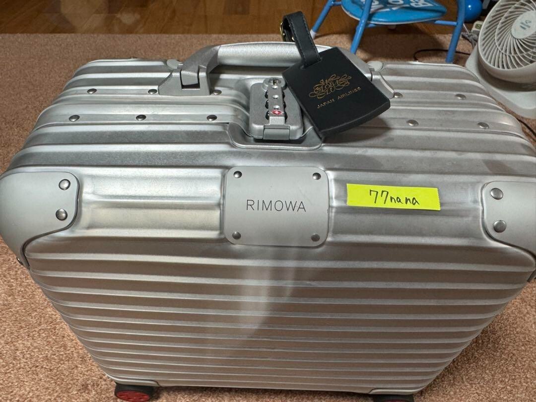 RIMOWA Original コンパクト キャリーケース 4輪 29L すぐ届く】 RIMOWA リモワ ORIGINAL Compact 29L (RIMOWA/スーツ