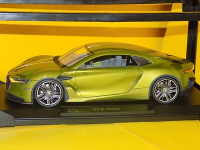 1/18 シトロエン DS E-Tense 2016 ミニカー　ノレブ s-l400.jpg