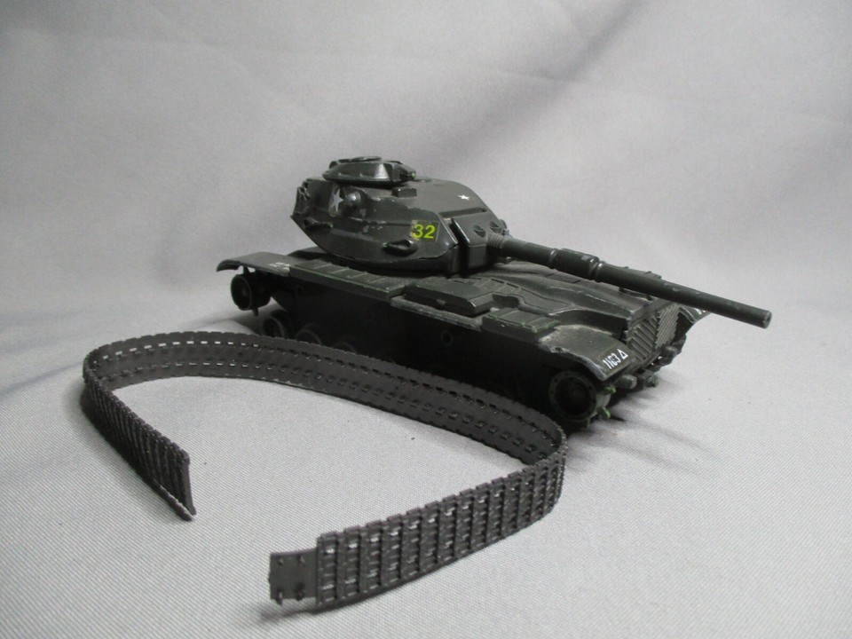 POLISTIL 1/50 Tank T62 Urss/Ccp Char Vintage Jouet Militaire Ancien EUR