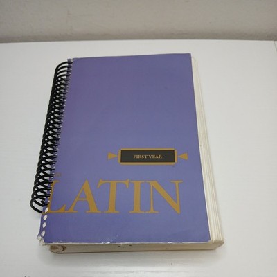 Henle Latin First Year - paperback Robert J. Henle