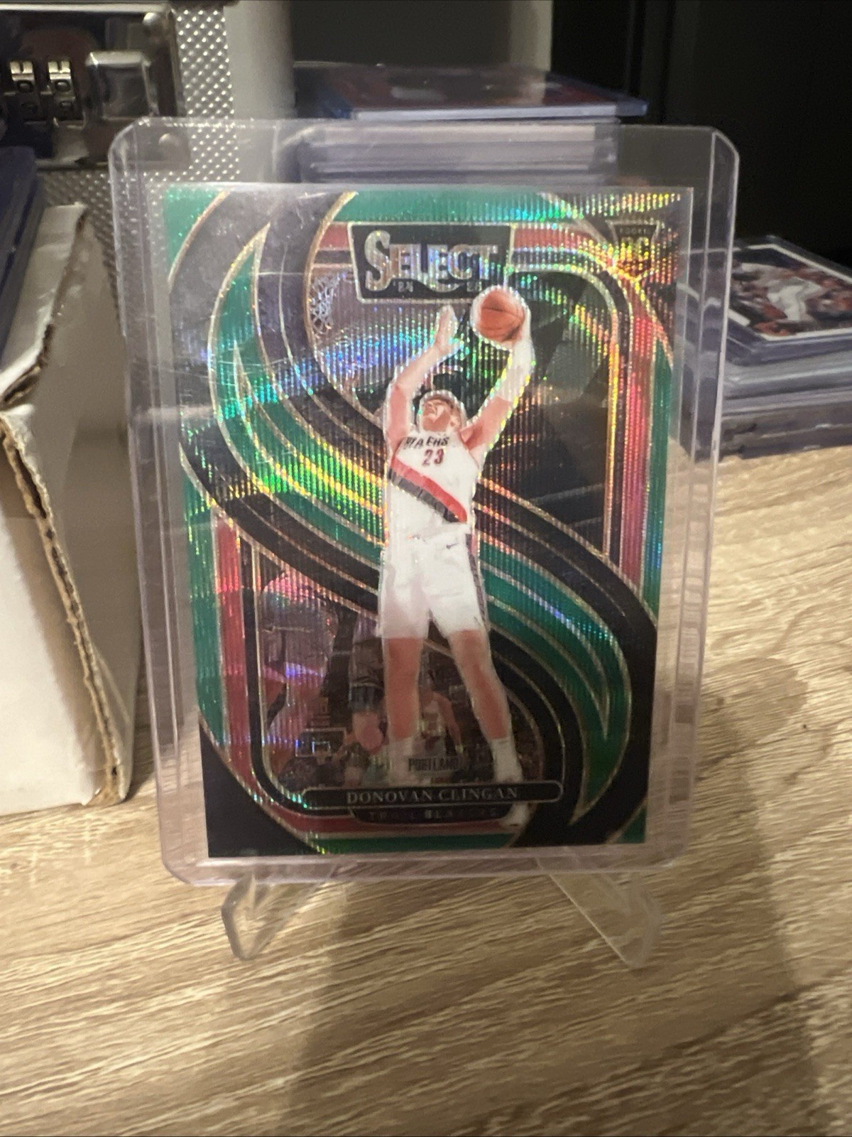 2024-25 Panini Select - Premier Level Donovan Clingan #199 Green Wave /50 (RC)