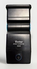 Vivitar Zoom Thyristor 3500 Shoe Mount Flash for Film SLRDigital CamerasUntested