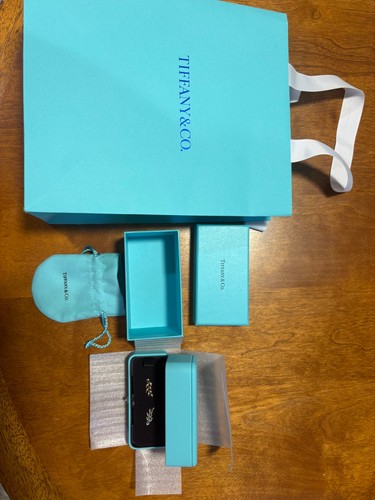tiffany gold earrings 18k