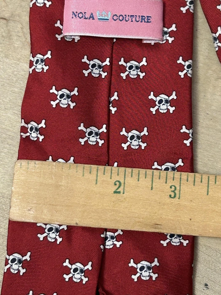 Corbata NOLA Alta Costura Para Hombres Roja Seda Calavera Huesos Cruzados Corbata Pirata Novedad Foto 4 de 4