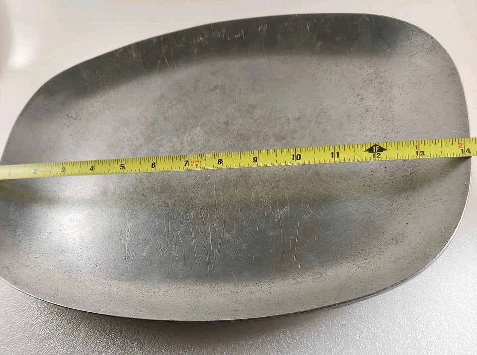 Plato de carne de aluminio fundido Gardena Calif Lg vintage de fabricantes de aire acondicionado años 60 Foto 4 de 4