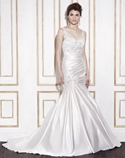 New Camille La Vie Wedding Dress With Long Train Size 6.