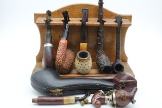 T x8 Vintage Smoking Pipes Inc. Leather Cased Meerschaum Briarwood & Pipe Rack