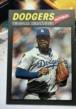 2026 Topps Heritage - Teoscar Hernandez #93 Dark Gray Border