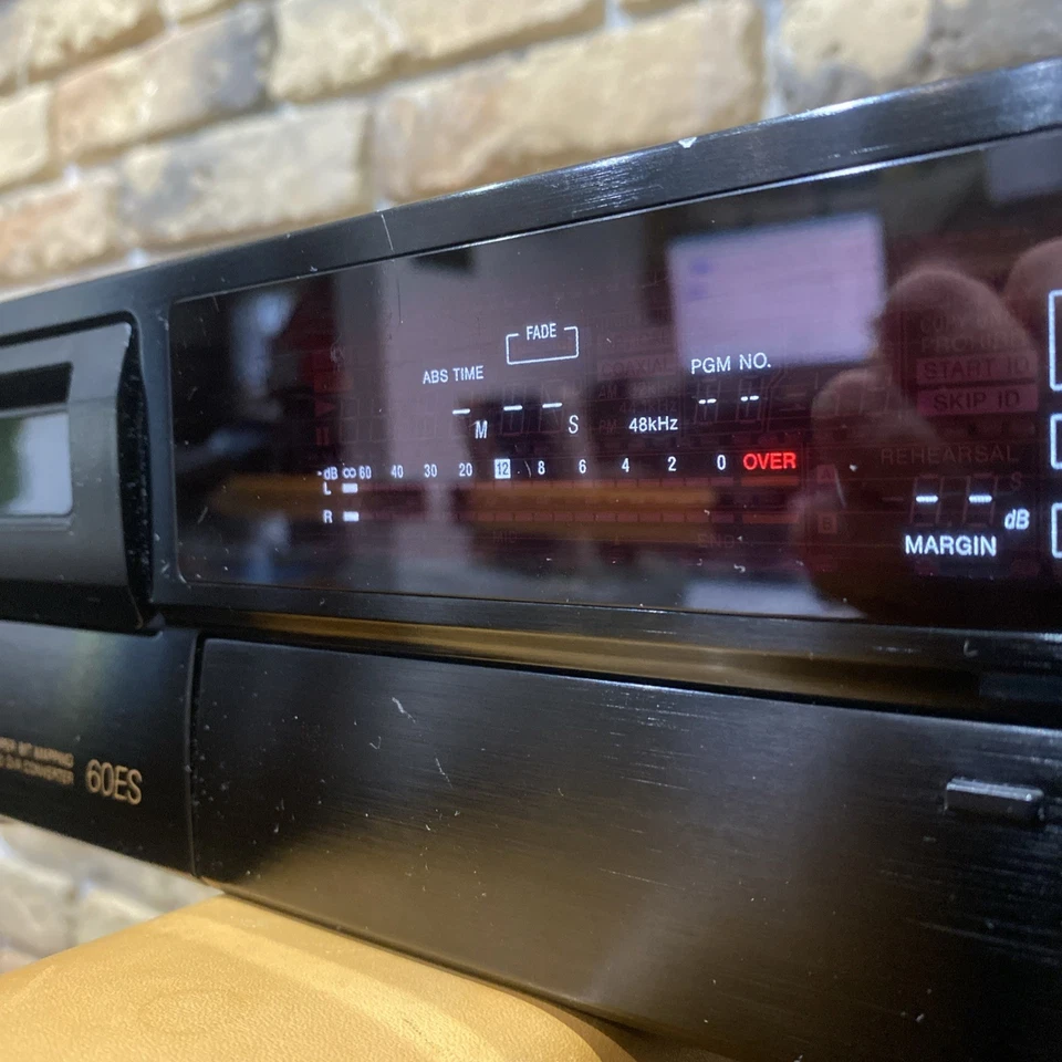 HI END SONY DTC-60ES DAT 16-bit cassette tape recorder WORLD POSTAGE VIA EBAY - Image 4 of 4