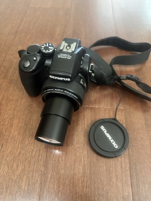 Olympus SP Series SP-570 UZ 10.0MP Digital Camera - Black