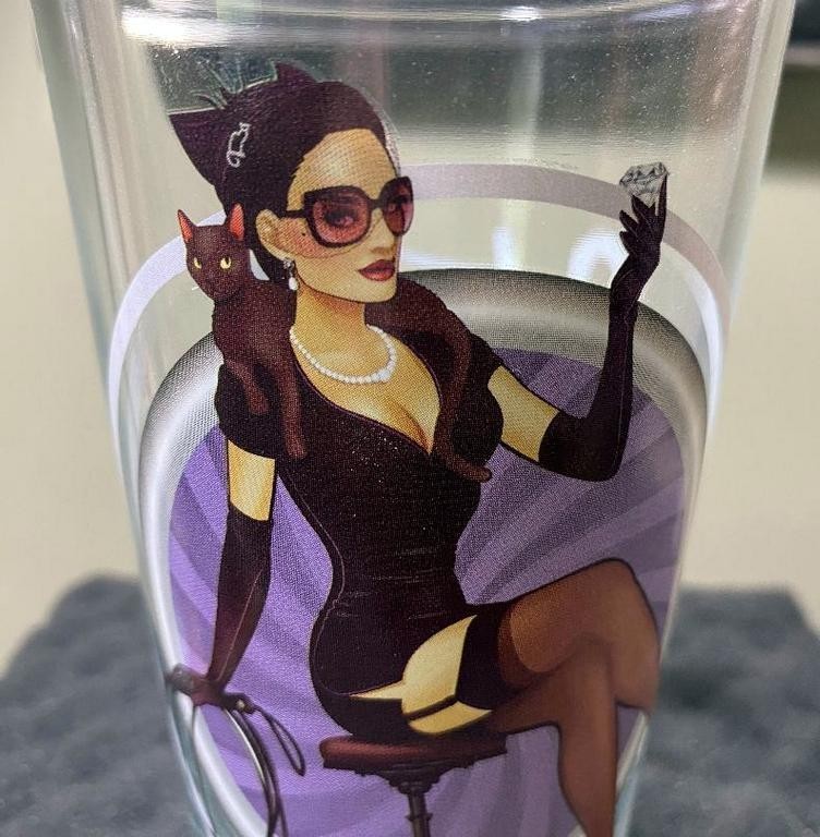 DC 'Toon Tumbler Catwoman Pint Glass
