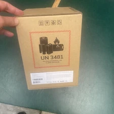 Shine Bathroom Assistant SB-BA-B1 Automatically Cleans & Deodorizes NEW