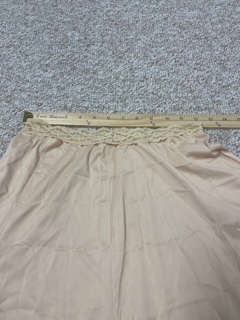 Picture 2 of 5