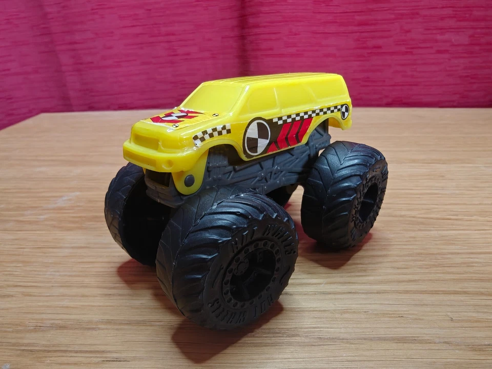 Hot Wheels Monster Jam 1:64 Scale Monster Truck Lots Of Choice Multi Listing