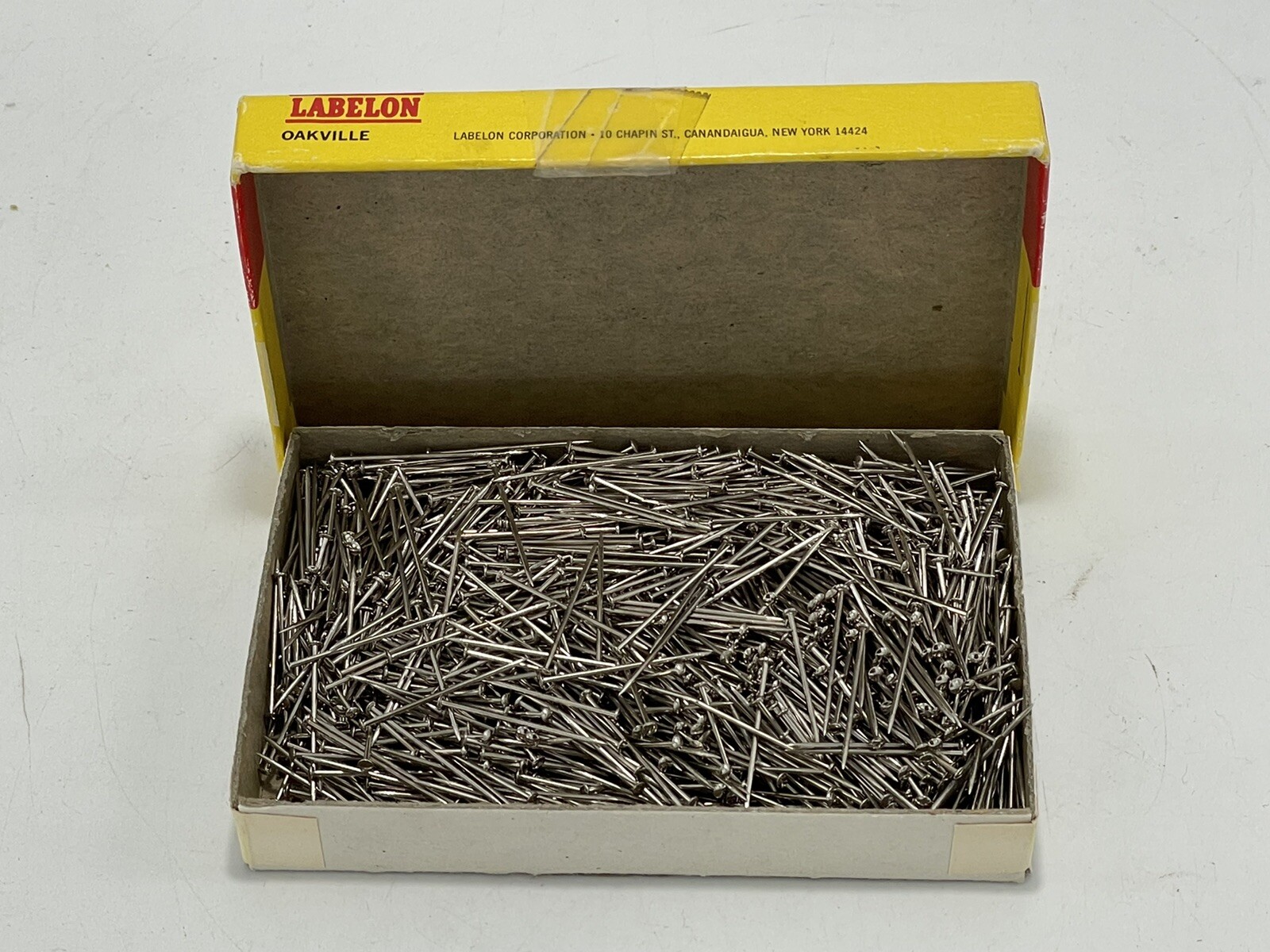 Vintage Labelon Oakville Steel Bank Pins 17 (11/16") 1/2 Lb. Box