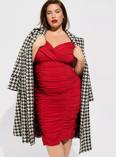 Vestido Torrid Marilyn Monroe Rojo Midi Acanalado Mueva Hombro Descubierto Talla 16 Nuevo con Etiquetas - Imagen 2 de 5