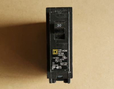 Homeline 30 Amp Single-Pole Circuit Breaker(HOM130CP), CSED, 120/240 ...