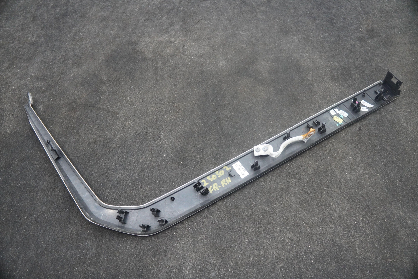 Dashboard Right Aluminum Trim Cover Panel Strip 4ML853268 Lamborghini Urus *Note