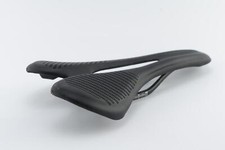 Carbon Rennrad/Trekking Leichtbau Sattel Saddle schwarz Lightweight 135g