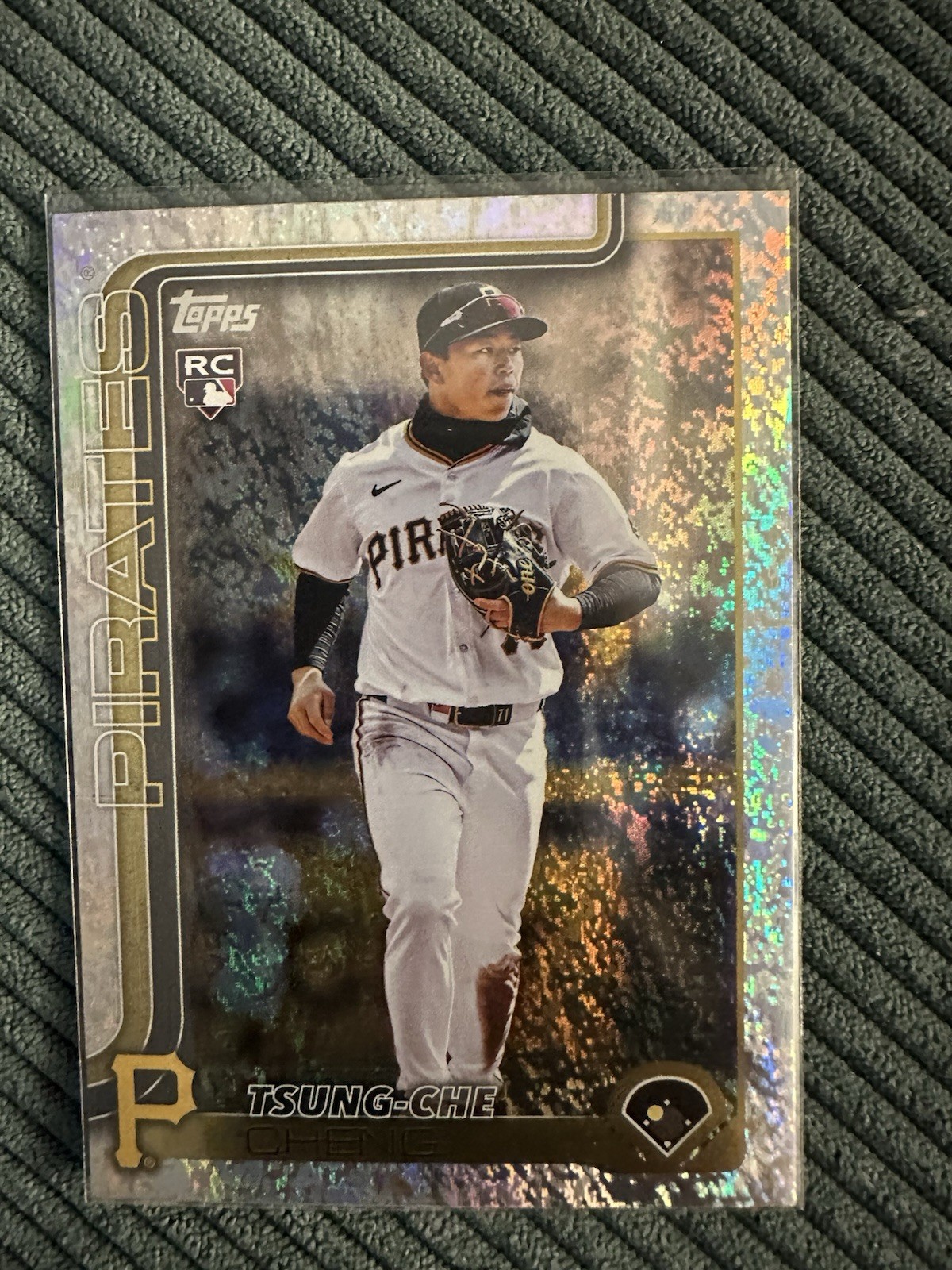 2025 Topps Update US72 Tsung-Che Cheng (RC) Pirates - Holo Foil