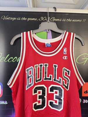 Vintage CHAMPION Chicago Bulls #33 Scottie Pippen NBA Basketball