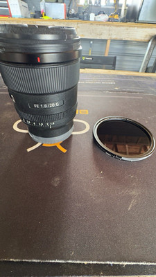 Sony FE 20mm f/1.8 G Full Frame Wide Angle Prime E-Mount Lens 67mm