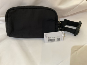 lululemon Mini Belt Bag Black .7L Nylon fits phone + adjustable strap NWT