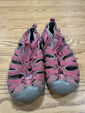 KEEN Whisper Girl's Youth Outdoor Sport Sandals Shoes Pink Waterproof Size 3