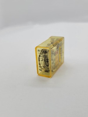 Idec RY2S-U Relay AC120V 3A 120VAC 3A 250VAC 3A 30VDC