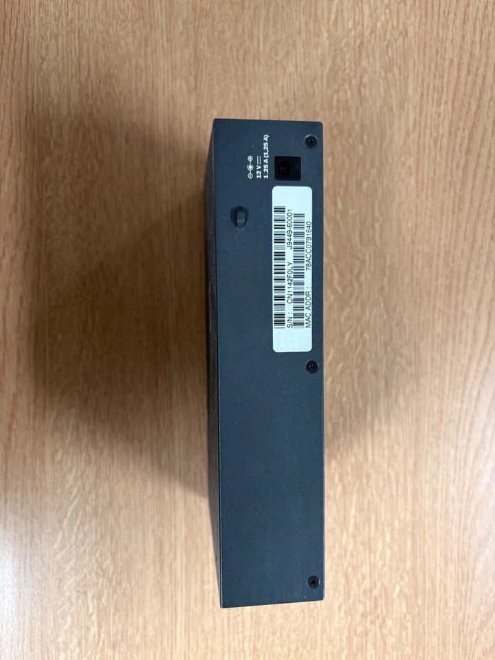 HP Procurve Switch 1810G-8 porte J9449A - Ethernet 10/100/1000Mbps - Immagine 4 di 4